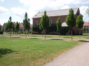 MAJ 2006 179